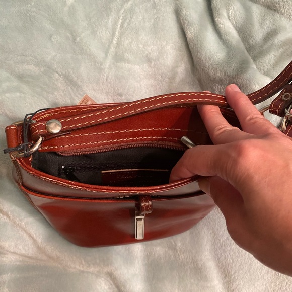 Cute NWT Made in Italy Markese brown bucket bag - Picture 3 of 3